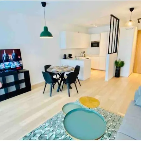 Large 1 Bedroom In Center Terrace & Parking-chiny1 아파트 룩셈부르크